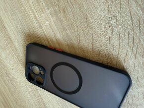 Kkryt na iPhone 15 pro Max. - 3