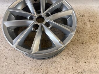 Alu kolo 16" Renault Megane IV - Sirverline (27) - 3