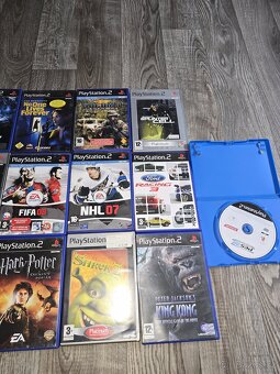Prodám hry na ps2 plně funkční Gunfighter 2 - 270 kč Ghos - 3