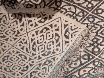 vlněný kusový koberec 200 x 250cm (nový) - 3