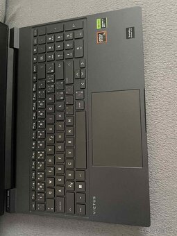 GeForce RTX 4060, AMD Ryzen 5 8645HS, 16 GB RAM, 1TB SSD - 3
