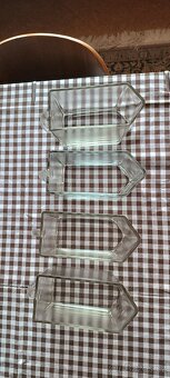 Sada 4 skleněných nádob na koření a jiné sypké potraviny - 3