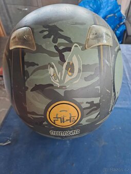 Helma na motorku - 3