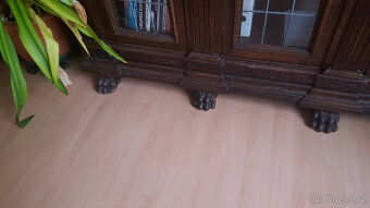 Starožitný nábytek - advokátní nebo notářská kancelář - 3