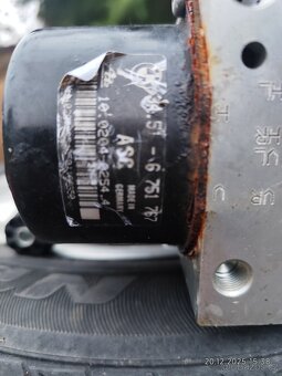 Prodám Řídící jednotku ABS na BMW e46 - 3