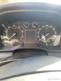 Škoda Octavia 2.0i 85kw - 3