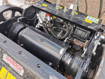 DRTICÍ LŽÍCE MB C50 S4 - 3