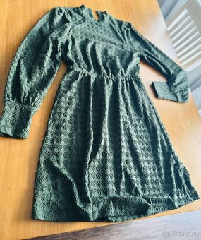 Nové šaty zn. Only vel. S - 3