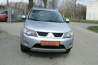 Mitsubishi Outlander 2.4 AUTOMAT 4X4 2008 - 3