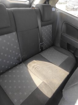 Ford fiesta 1.3i rv 2005 - 3