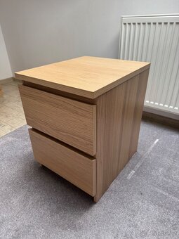 Noční stolek MALM IKEA - 3