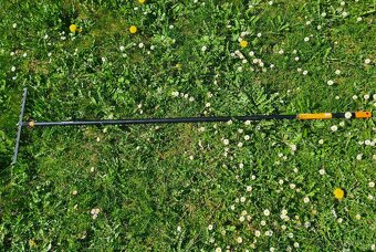 Hrábě Fiskars Solid 36 cm - 3