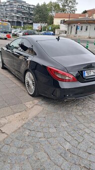 Mercedes - Benz CLS 350 D 4 Matic - 3