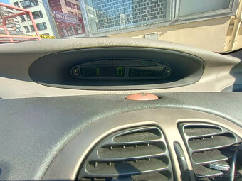 Citroën Xsara Picasso, 1.8 beznín 85 KW, rok 2004 - 3