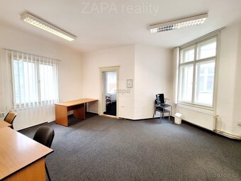 pronájem kancelář ateliér 40 m2 Praha 1 Národní ulice 2. pat - 3
