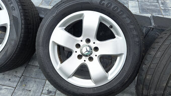 16 originál MERCEDES E-Class W211 letní 225/55 R16 - 3