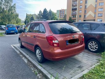 Škoda Fabia 2 kombi 1.4 rezervace do patku - 3