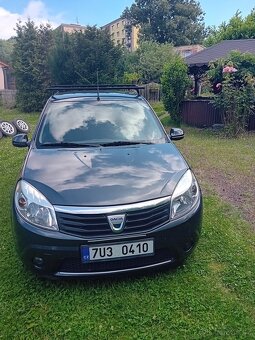 Prodám Dacia Sandero 1.4 r.v 2010 - 3