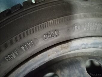 Celoroční Barum 195/50 r15 5x100 - 3