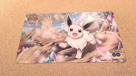 Krásná velká herní podložka Pokemon Eevee 24x60cm - 3
