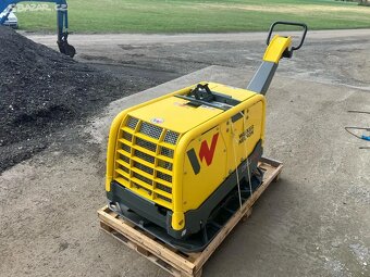 REVERZNÍ VIBRAČNÍ DESKA WACKER NEUSON DPU90 - 3