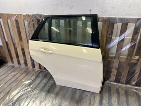 NASTROJENÉ PRAVÉ ZADNÍ DVEŘE MERCEDES W212 KOMBI PŘED.FAC. - 3