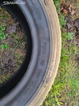 Pneu Michelin Pilot Primacy 225/55 R16 95V - 3