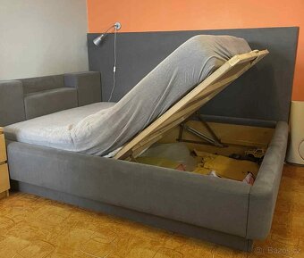 Prodej manželská postel čalouněná. - 3