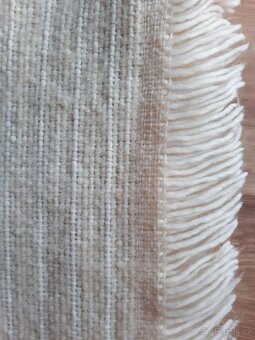 Vlněný přehoz na křeslo - 3