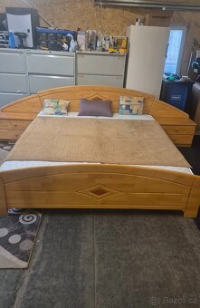 Postel 180x200 s rošty a matrací - 3