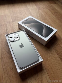 Apple iPhone 15 Pro 128GB přírodní - 3