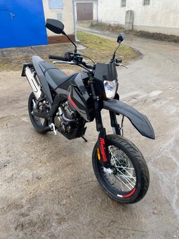 Malaguti xsm 125 ABS - 3