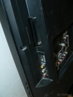 LCD televize 32 palců SAMSUNG, 80 cm nemá DVBT2 - 3