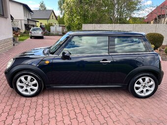 Mini Cooper 1.6 88KW,XENONY,KLIMA,KůŽE,ESP - 3