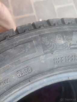 Pneu 195/65 R16C - 3