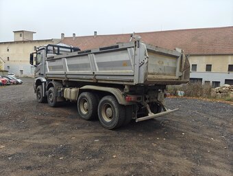 Mercedes Benz AROCS 8x4 třístranný sklápěč. . PRODÁNO - 3