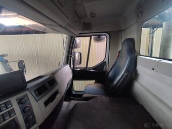 VOLVO FE sklapĕč s hydraulickou rukou Palfinger 22002 - 3