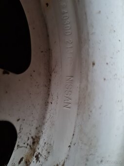Plechové ráfky 6x139,7 7Jx15 originál Nissan Patrol datsun - 3