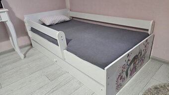 Dětská dívčí postel s motivem pohádky Sofie První - 3