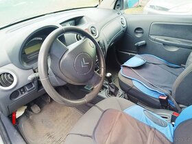 CITROËN C2 1,1i 2006, N1 - 3