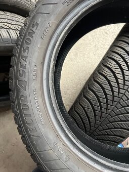 2x celoroční pneu 185/60/15 GoodYear - 3