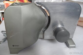 Elektrický kráječ Zelmer 493.4 - 3