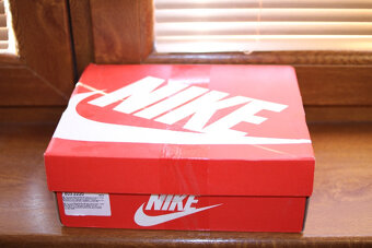 originál botasky Nike - vel. 37,5 - stélka 22,5 cm - 3