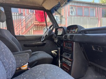 Hyundai galoper 3.0i V6 , na náhradní dily , bez dokladu,4x4 - 3