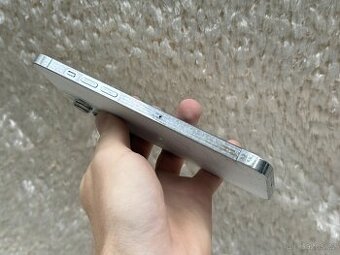 iPhone 12 Pro Max + příslušenství klidně prodám samostatě - 3
