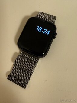 Apple Watch SE 1 generace - 3