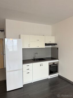 Pronájem bytu 1+kk v Orlové - 3