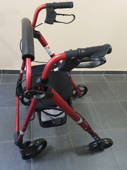 nové chodítko, červené, velká nosnost 136kg - 3