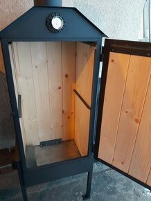 Zahradní udírna plechová-kovová s dřevěnou výplní - 3