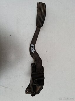 Alfa Romeo - Elektronický plynový pedál 281002380 - 3